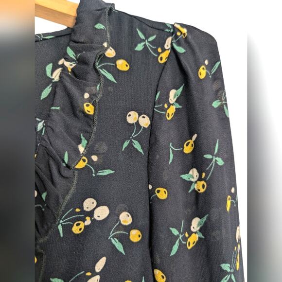 Free People Lemon Flower Printed Blouse Size XS - Picture 4 of 10